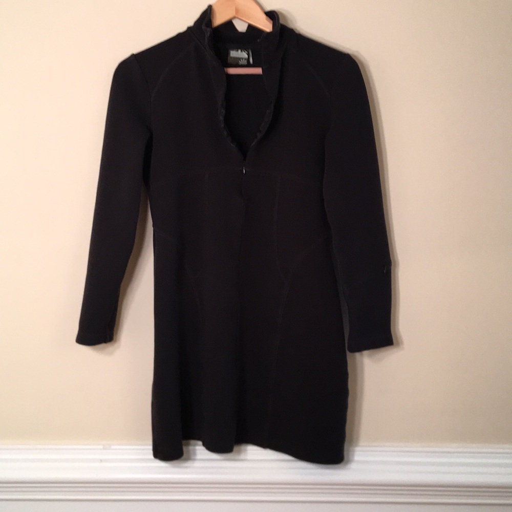 Athleta Dress Size Medium With Zipper